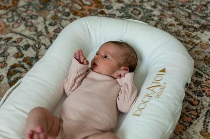 baby-awake-in-baby-lounger