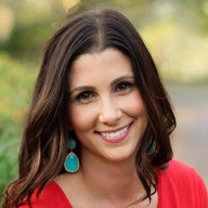 A headshot of Michelle Pratt